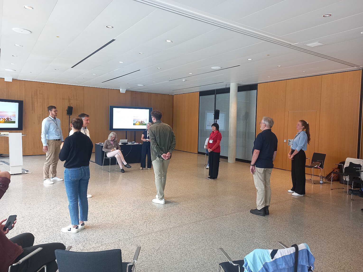 Beispiel einer systemischen Aufstellung von den Inspiration Days 2025